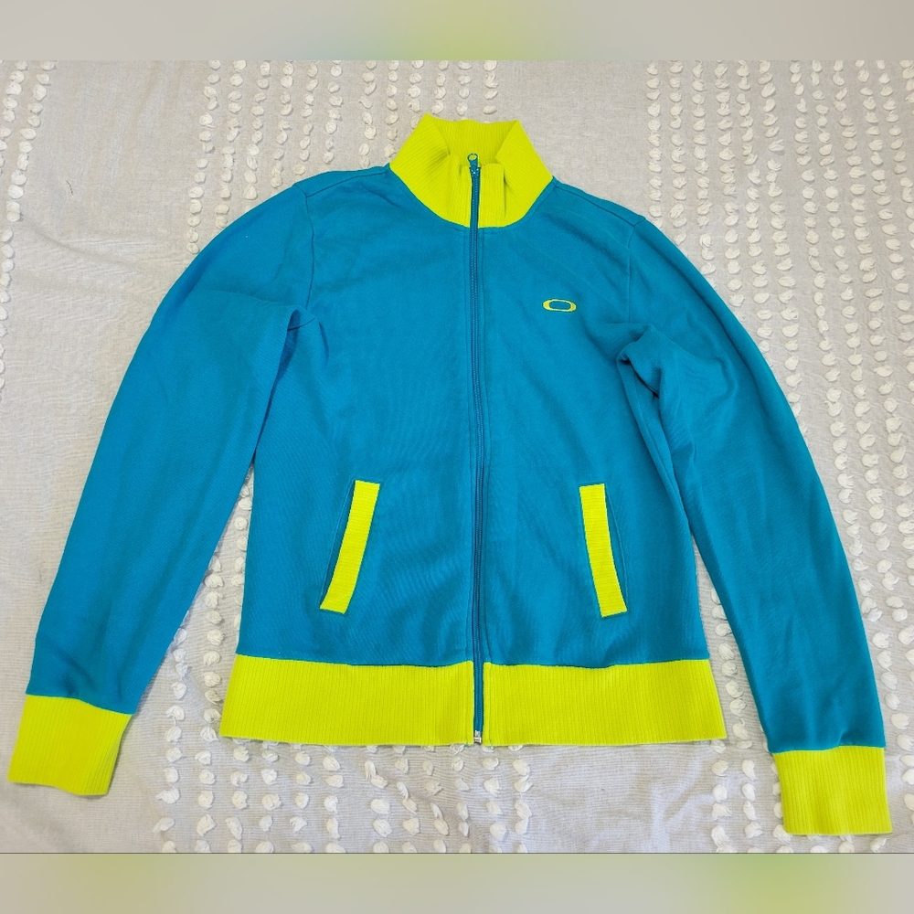 Oakley women's zip-up jacket size M